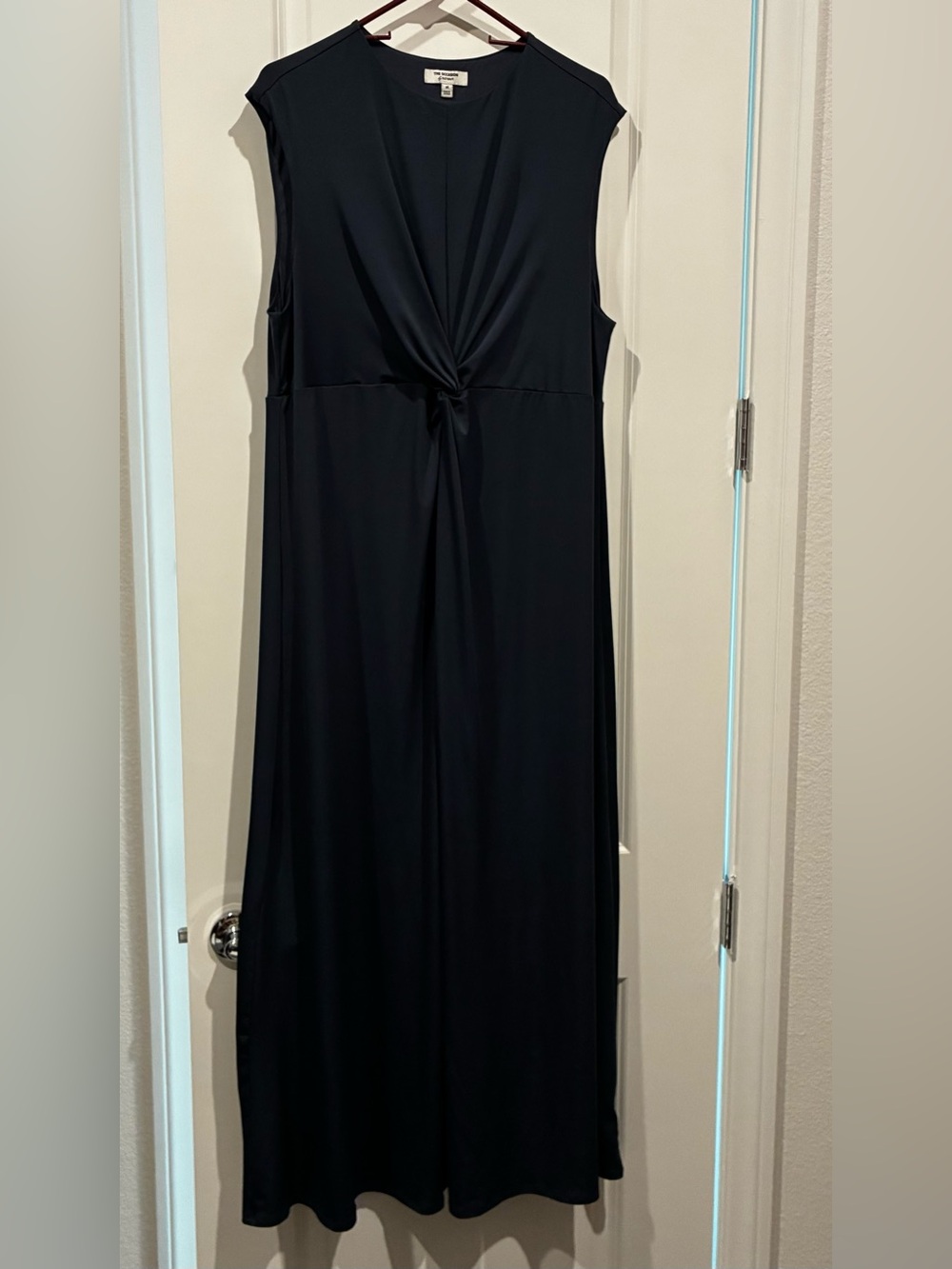 The Occasion by Old Navy Sleeveless Navy Twist-Front Maxi Dress XL